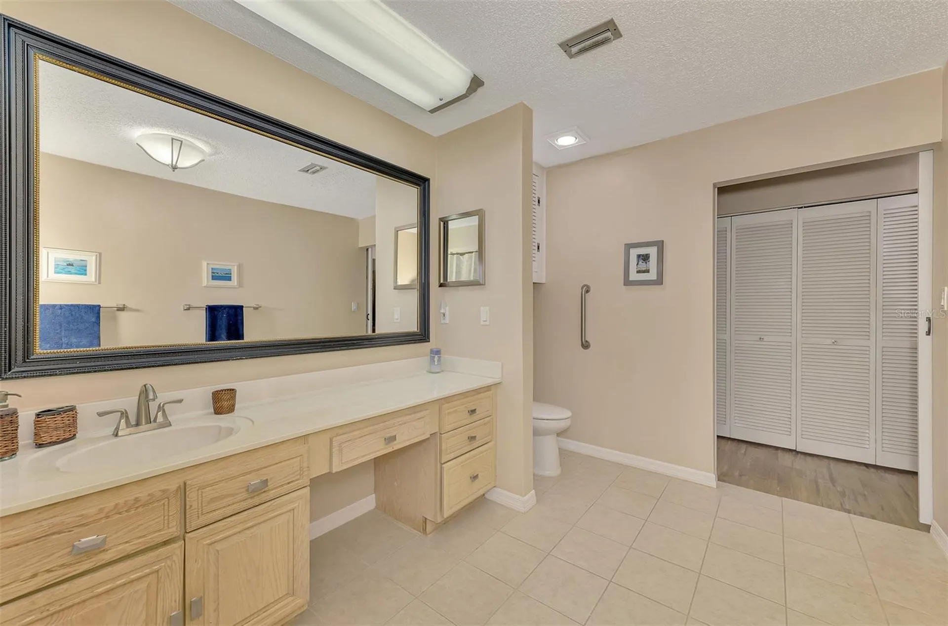 5903 La Vista Lane Bradenton FL 34210