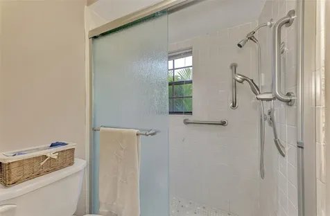 5903 La Vista Lane Bradenton FL 34210