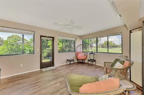 5903 La Vista Lane Bradenton FL 34210