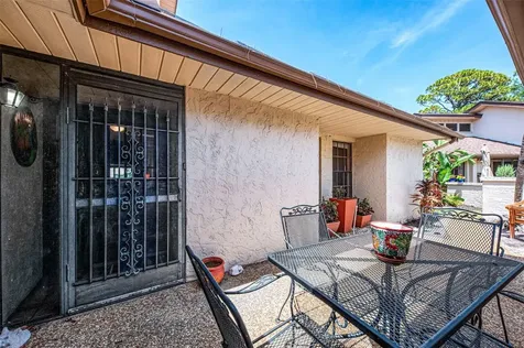 5903 La Vista Lane Bradenton FL 34210