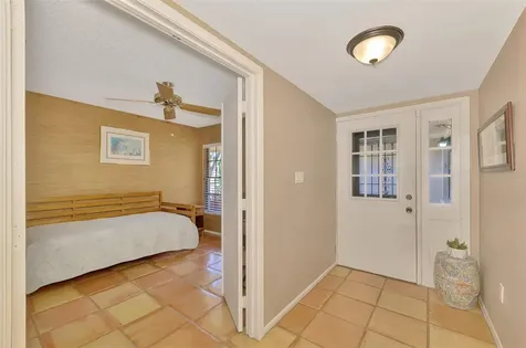 5903 La Vista Lane Bradenton FL 34210