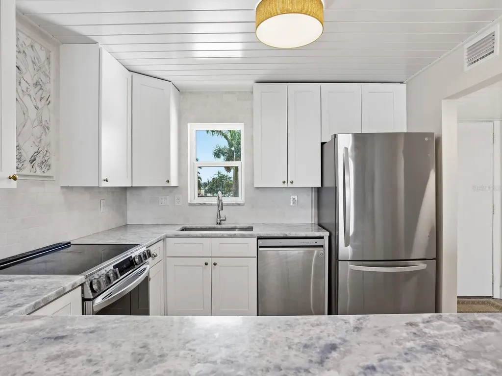 7920 Sun Island Drive S South Pasadena FL 33707