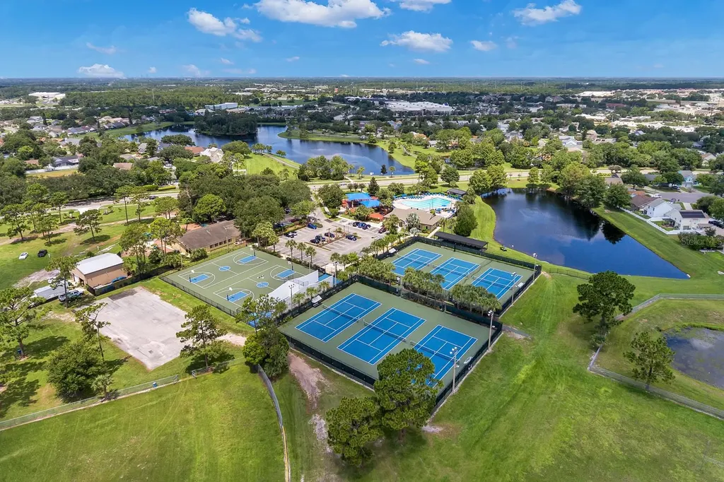 837 Jadestone Circle Orlando FL 32828