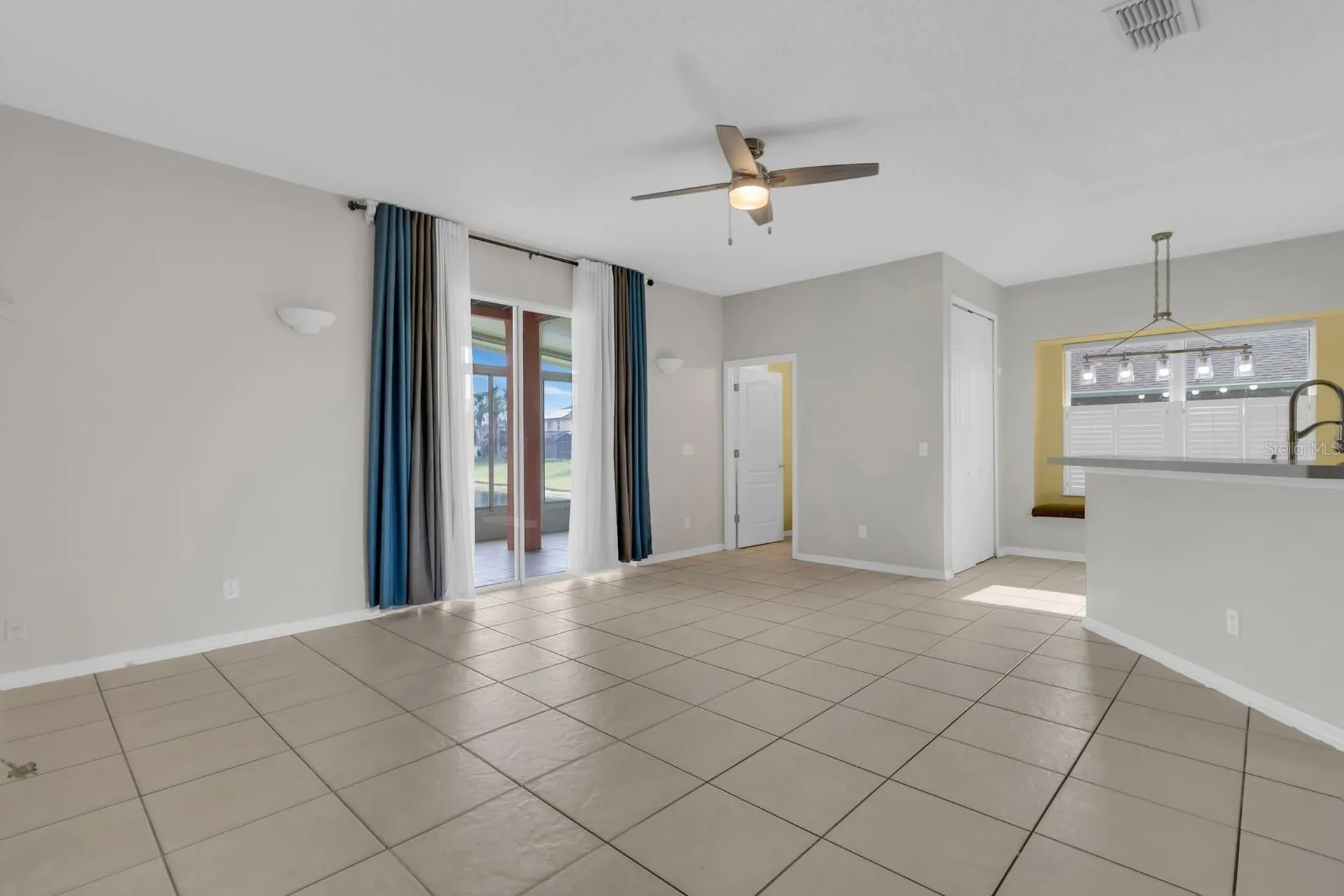 837 Jadestone Circle Orlando FL 32828
