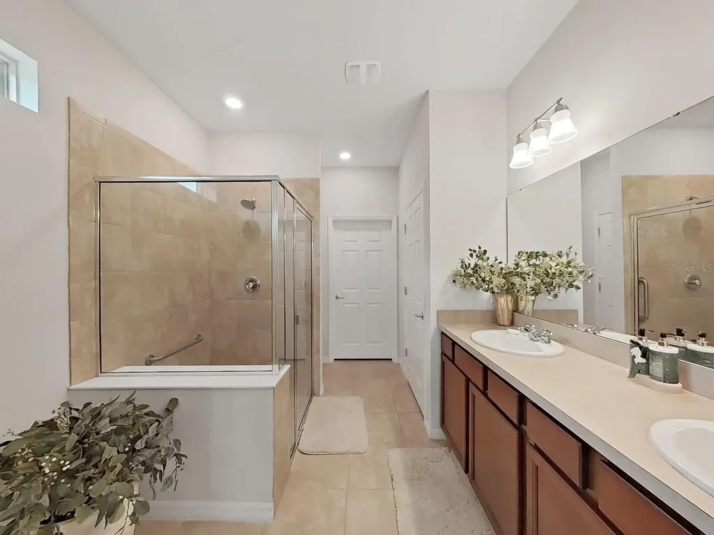 11121 Green Harvest Drive Riverview FL 33578