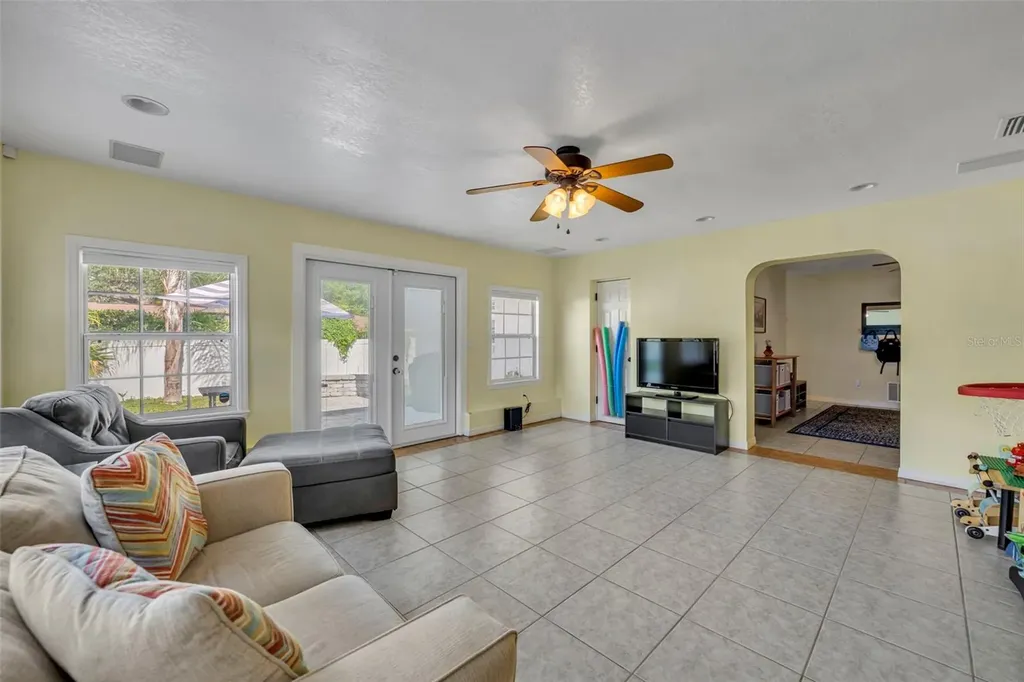 1010 Gregory Drive Maitland FL 32751