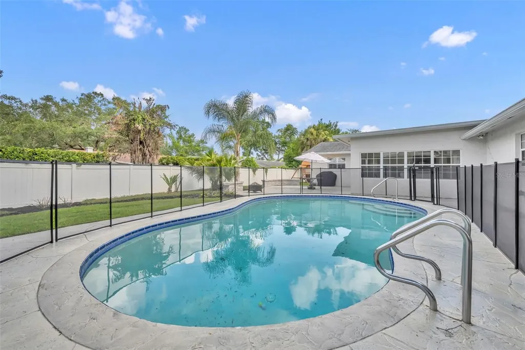 1010 Gregory Drive Maitland FL 32751