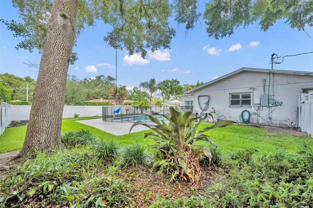 1010 Gregory Drive Maitland FL 32751