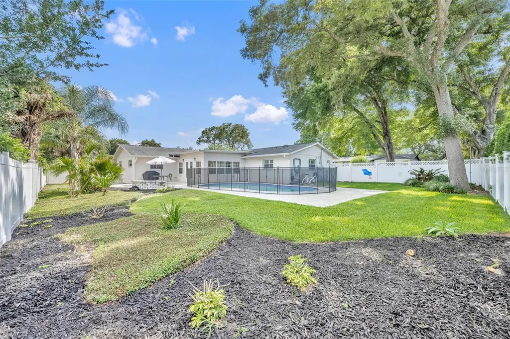 1010 Gregory Drive Maitland FL 32751
