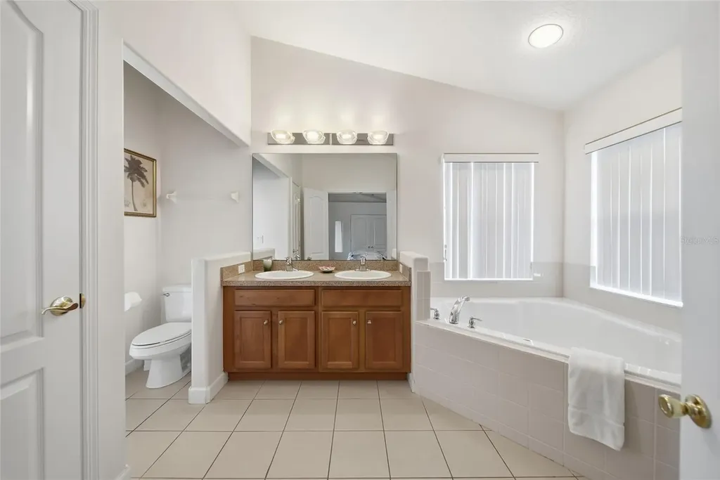 723 Old Bridge Circle Davenport FL 33897