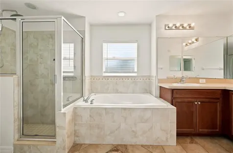 650 Hidden Lakes Court Haines City FL 33844