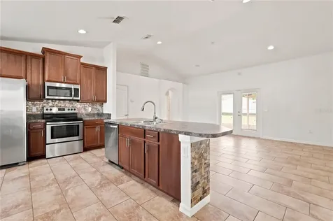 650 Hidden Lakes Court Haines City FL 33844