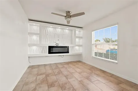 650 Hidden Lakes Court Haines City FL 33844