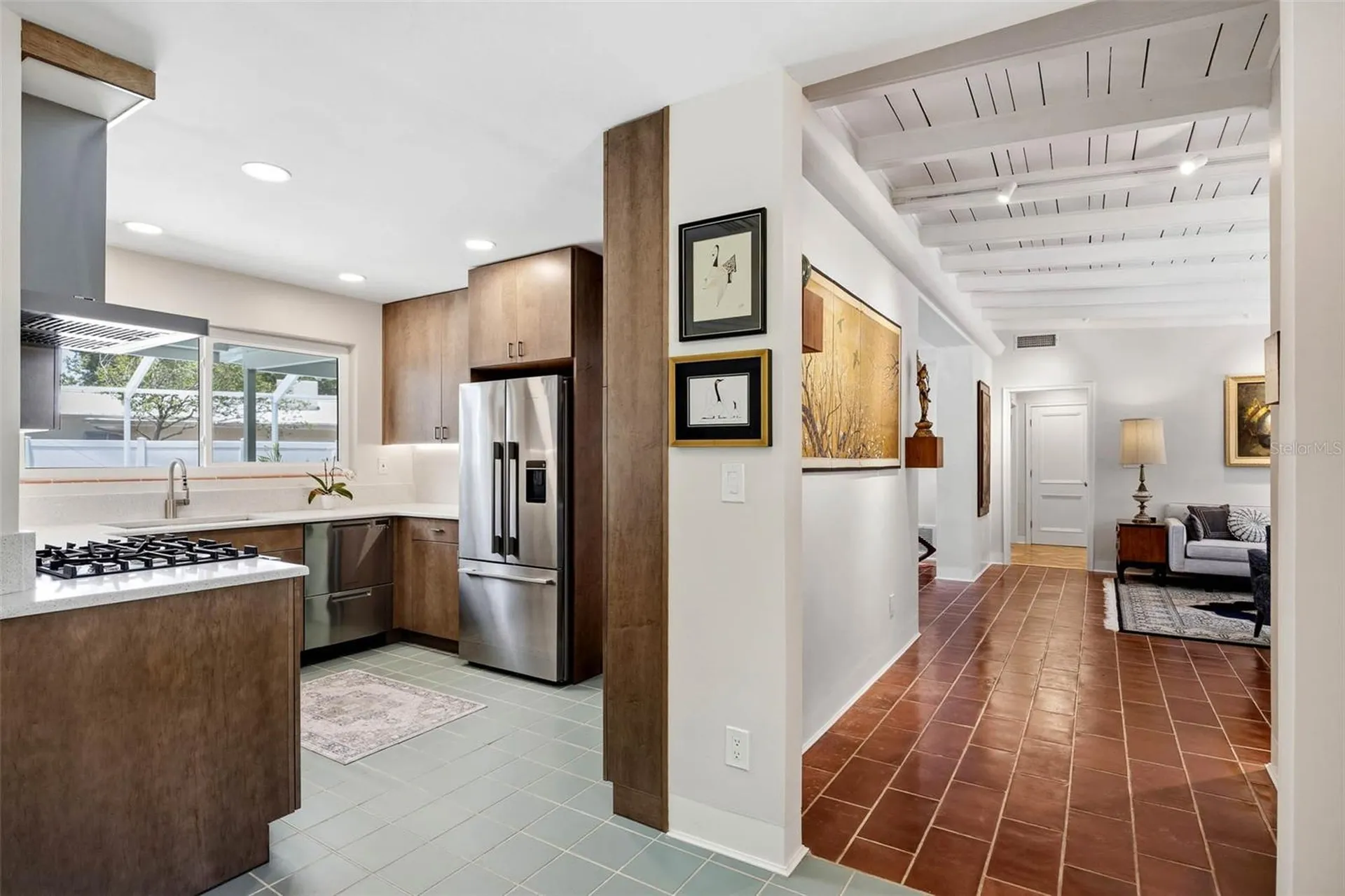 6311 Bahama Shores Drive S St Petersburg FL 33705