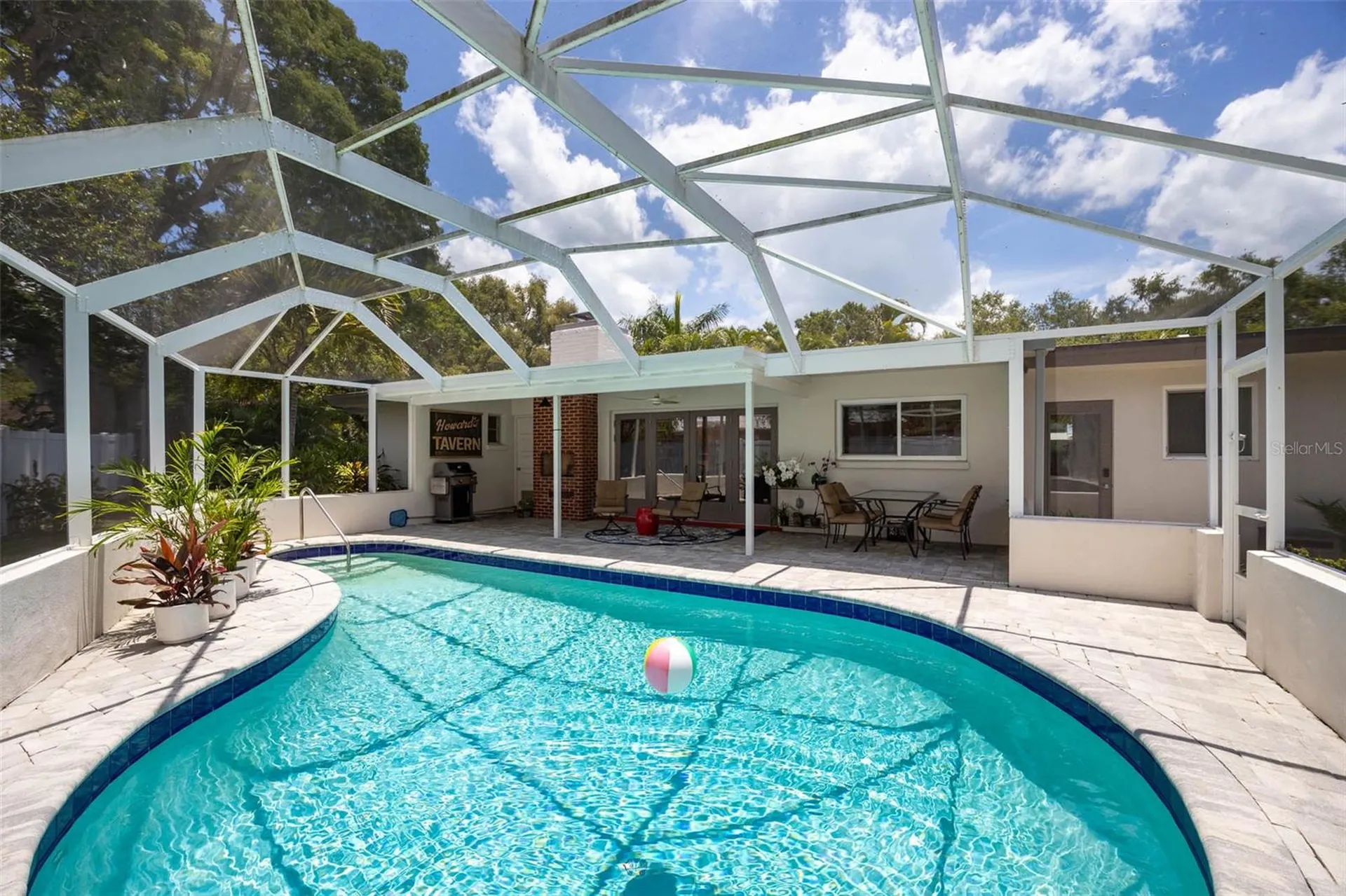 6311 Bahama Shores Drive S St Petersburg FL 33705