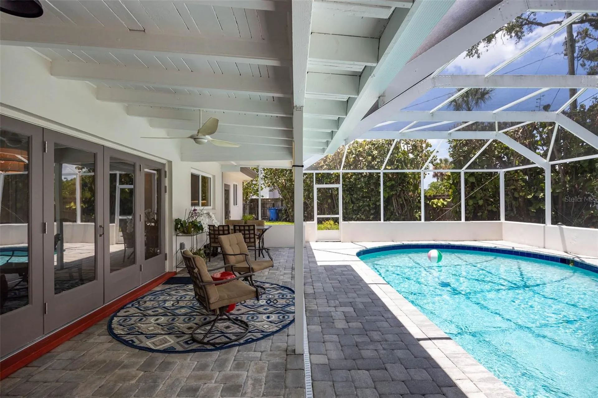 6311 Bahama Shores Drive S St Petersburg FL 33705