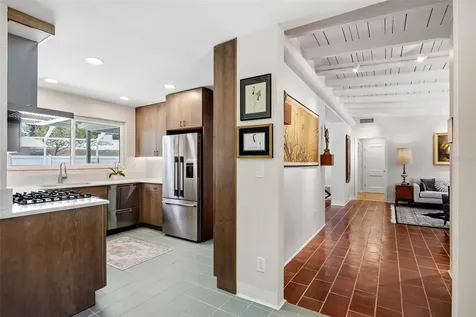 6311 Bahama Shores Drive S St Petersburg FL 33705