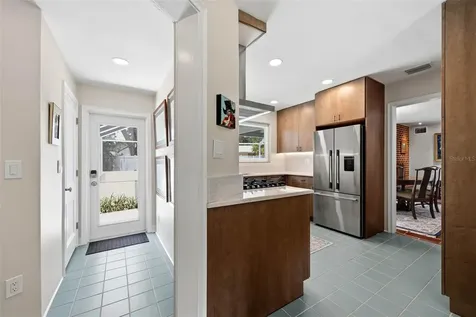 6311 Bahama Shores Drive S St Petersburg FL 33705