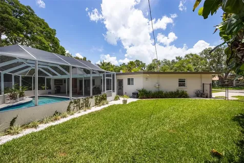 6311 Bahama Shores Drive S St Petersburg FL 33705