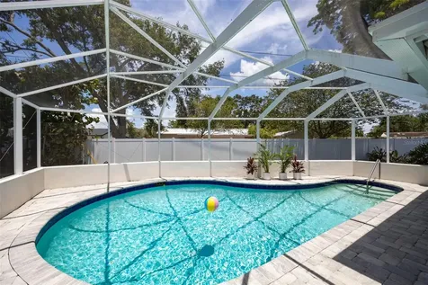 6311 Bahama Shores Drive S St Petersburg FL 33705