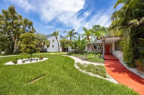 6311 Bahama Shores Drive S St Petersburg FL 33705