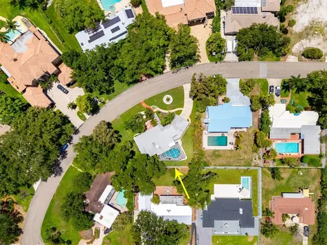 6311 Bahama Shores Drive S St Petersburg FL 33705