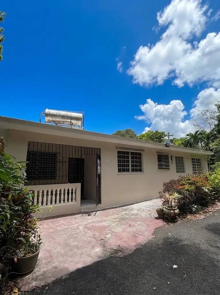 Sr 873 Piedras Blancas Guaynabo PR 00971