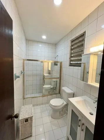 Sr 873 Piedras Blancas Guaynabo PR 00971