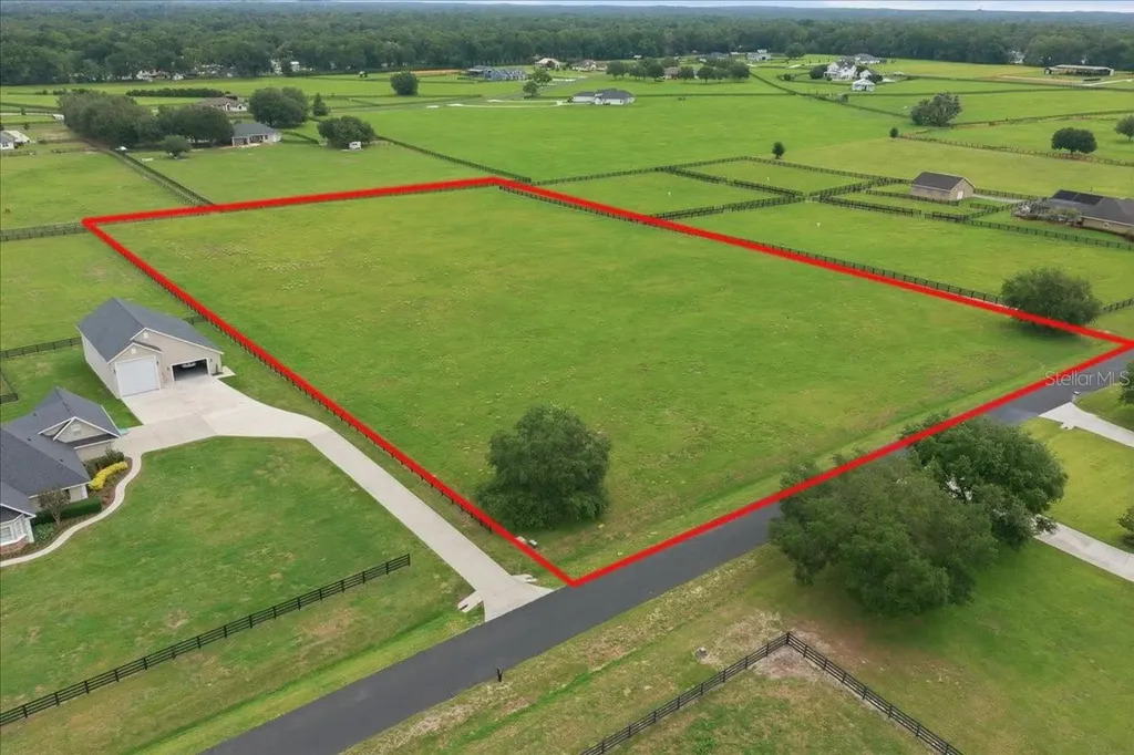 0 NW 54th Loop Ocala FL 34482