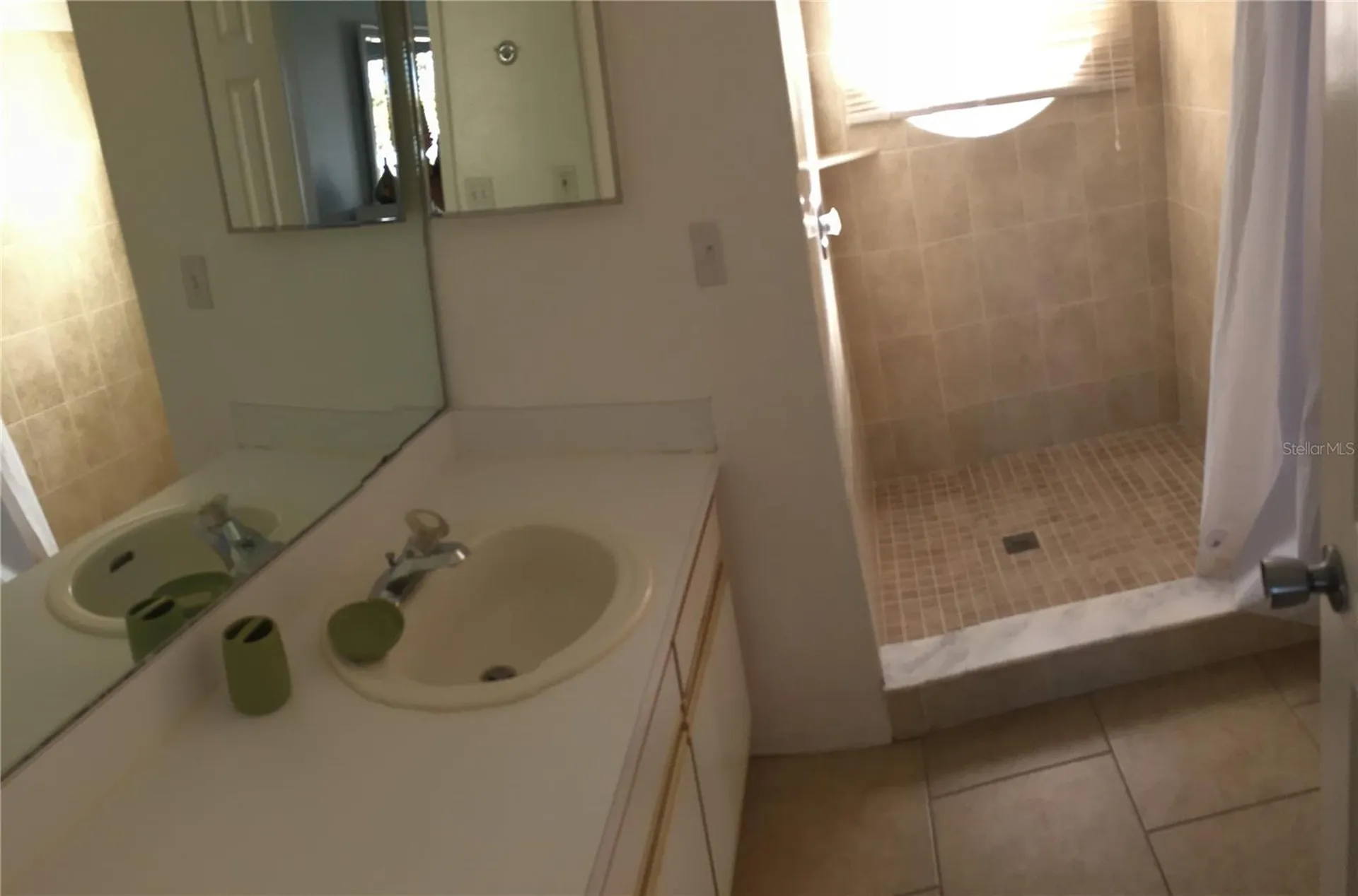 2480 Sweetwater Club Circle Kissimmee FL 34746