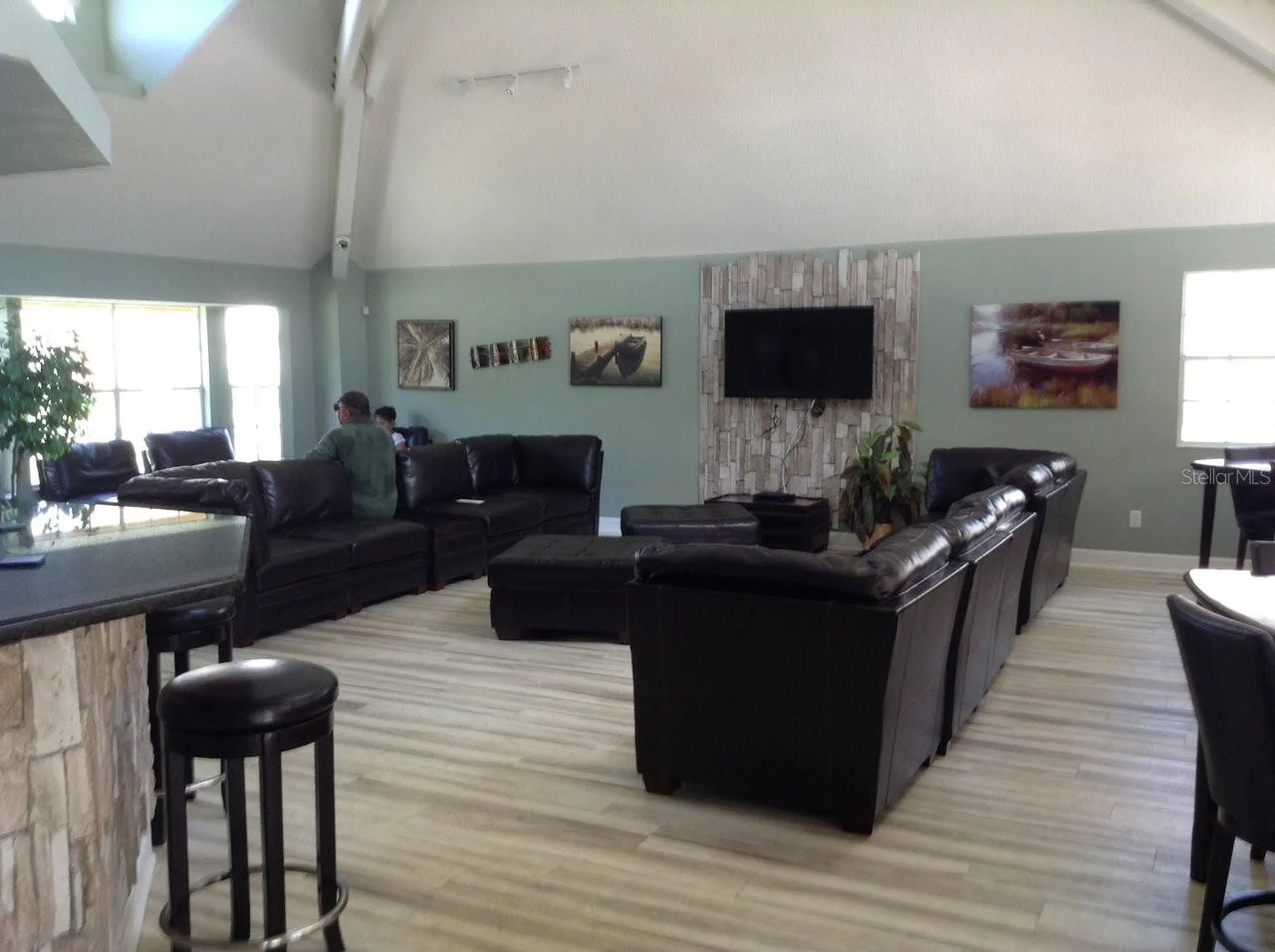 2480 Sweetwater Club Circle Kissimmee FL 34746