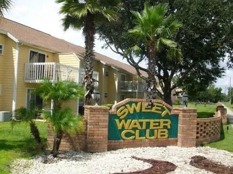 2480 Sweetwater Club Circle Kissimmee FL 34746
