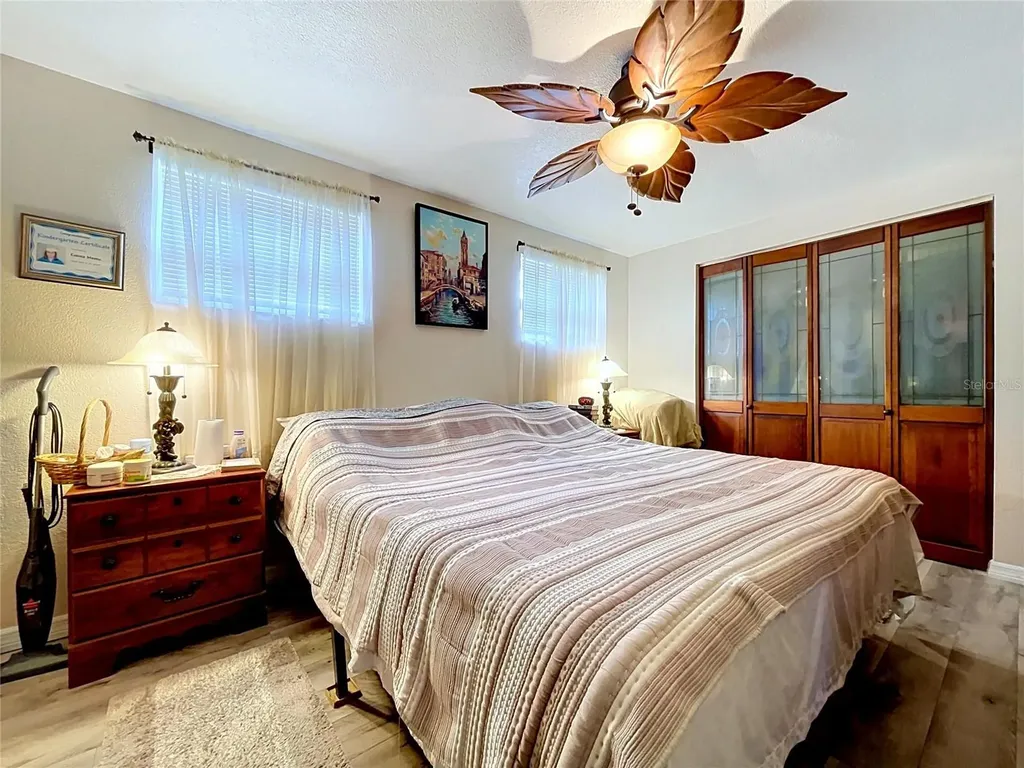 9420 56th Street N Pinellas Park FL 33782