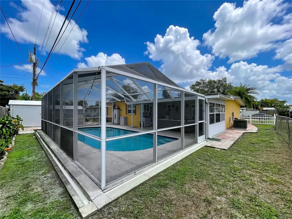 9420 56th Street N Pinellas Park FL 33782