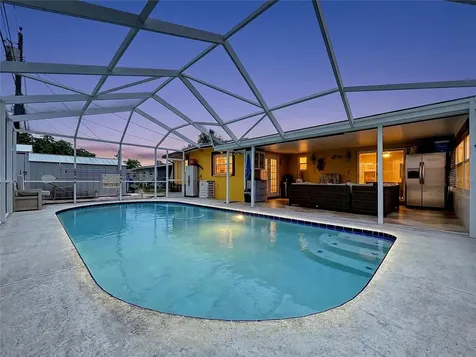9420 56th Street N Pinellas Park FL 33782