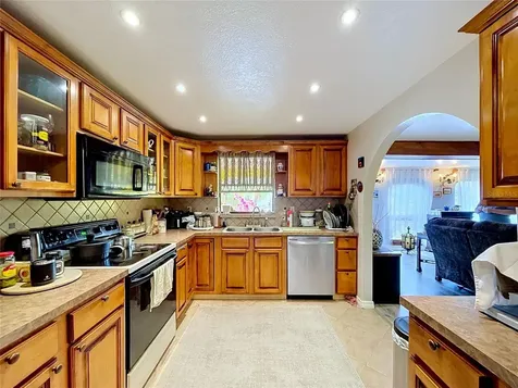 9420 56th Street N Pinellas Park FL 33782