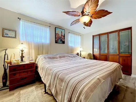 9420 56th Street N Pinellas Park FL 33782
