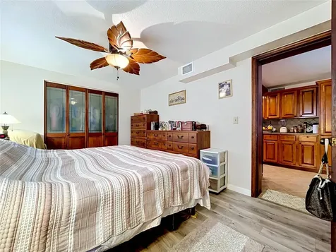9420 56th Street N Pinellas Park FL 33782