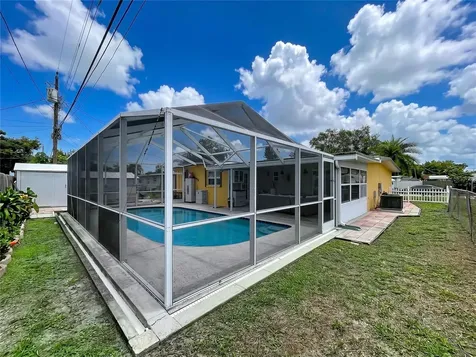9420 56th Street N Pinellas Park FL 33782