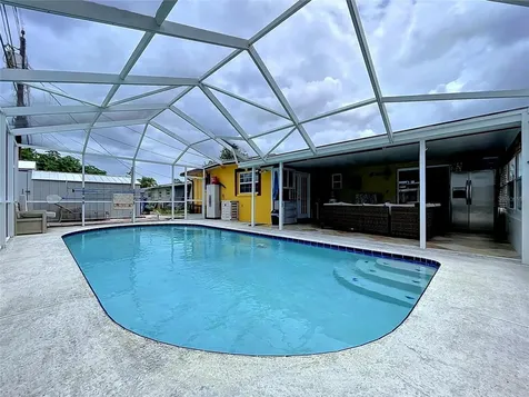 9420 56th Street N Pinellas Park FL 33782