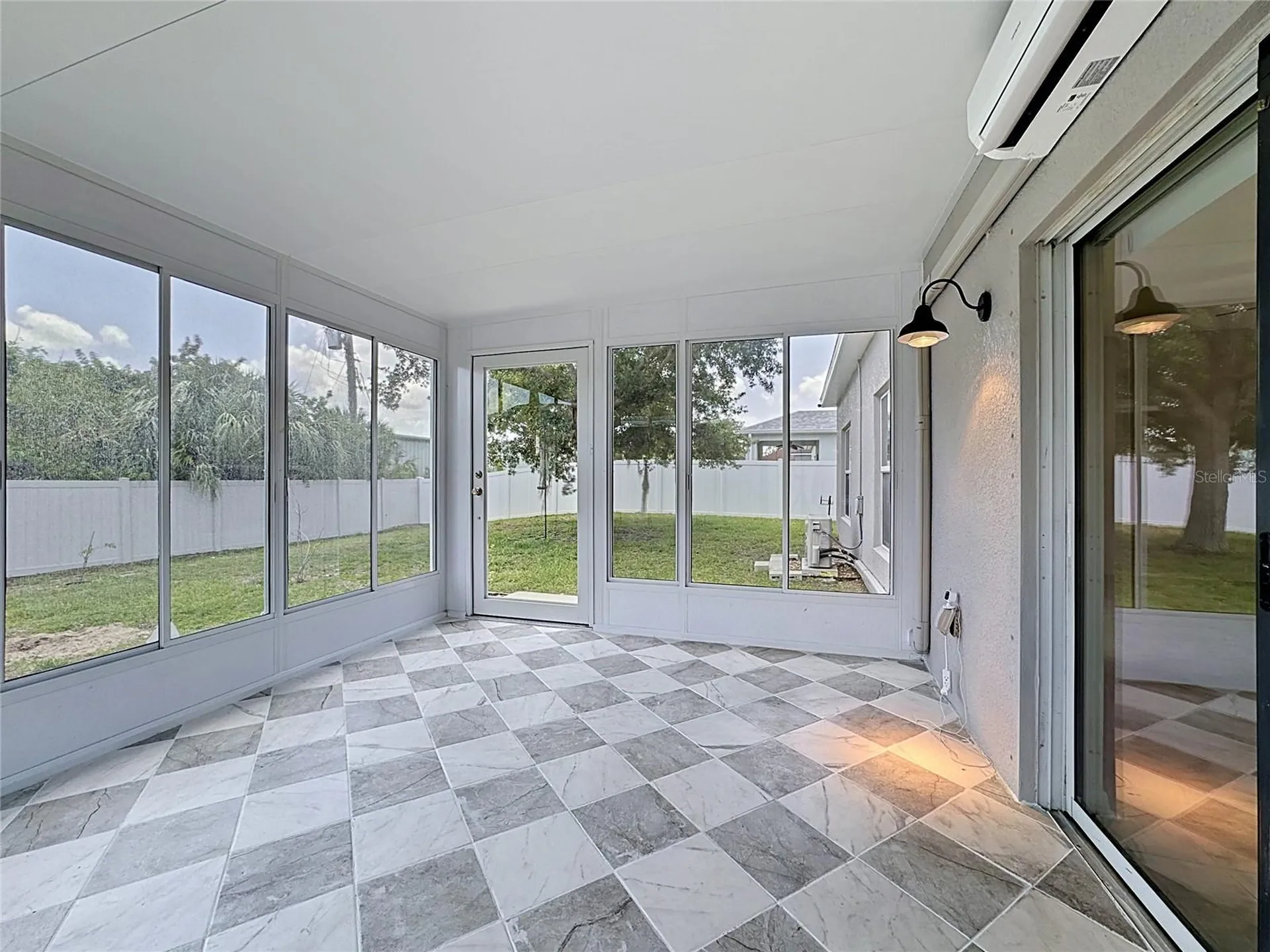 1810 Bonita Bluff Court Ruskin FL 33570