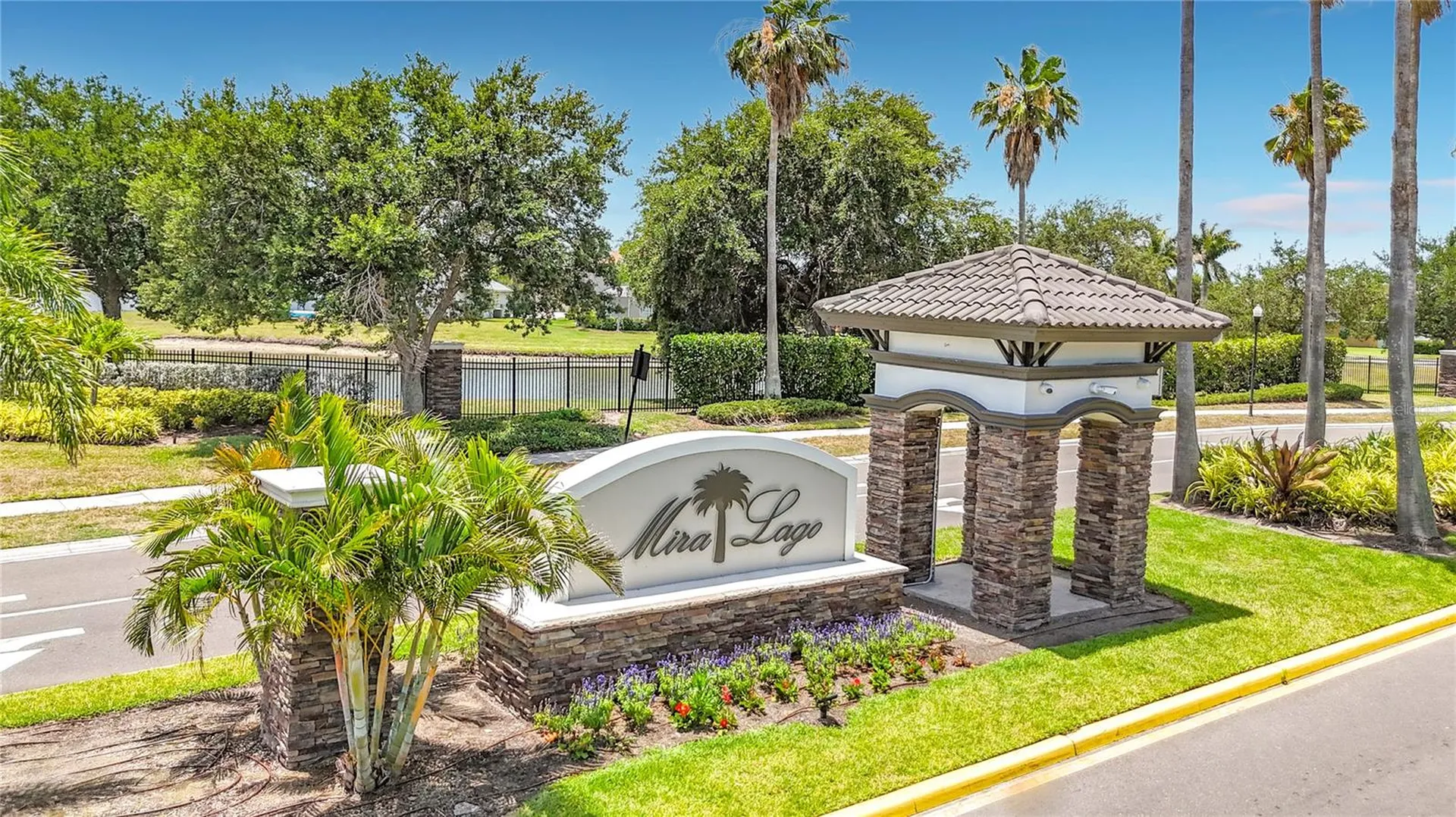 1810 Bonita Bluff Court Ruskin FL 33570