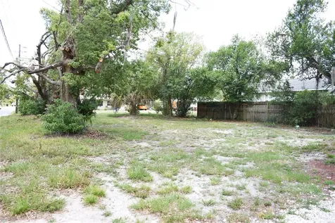 402 Lenox Street Lakeland FL 33803