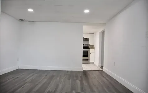 402 Lenox Street Lakeland FL 33803