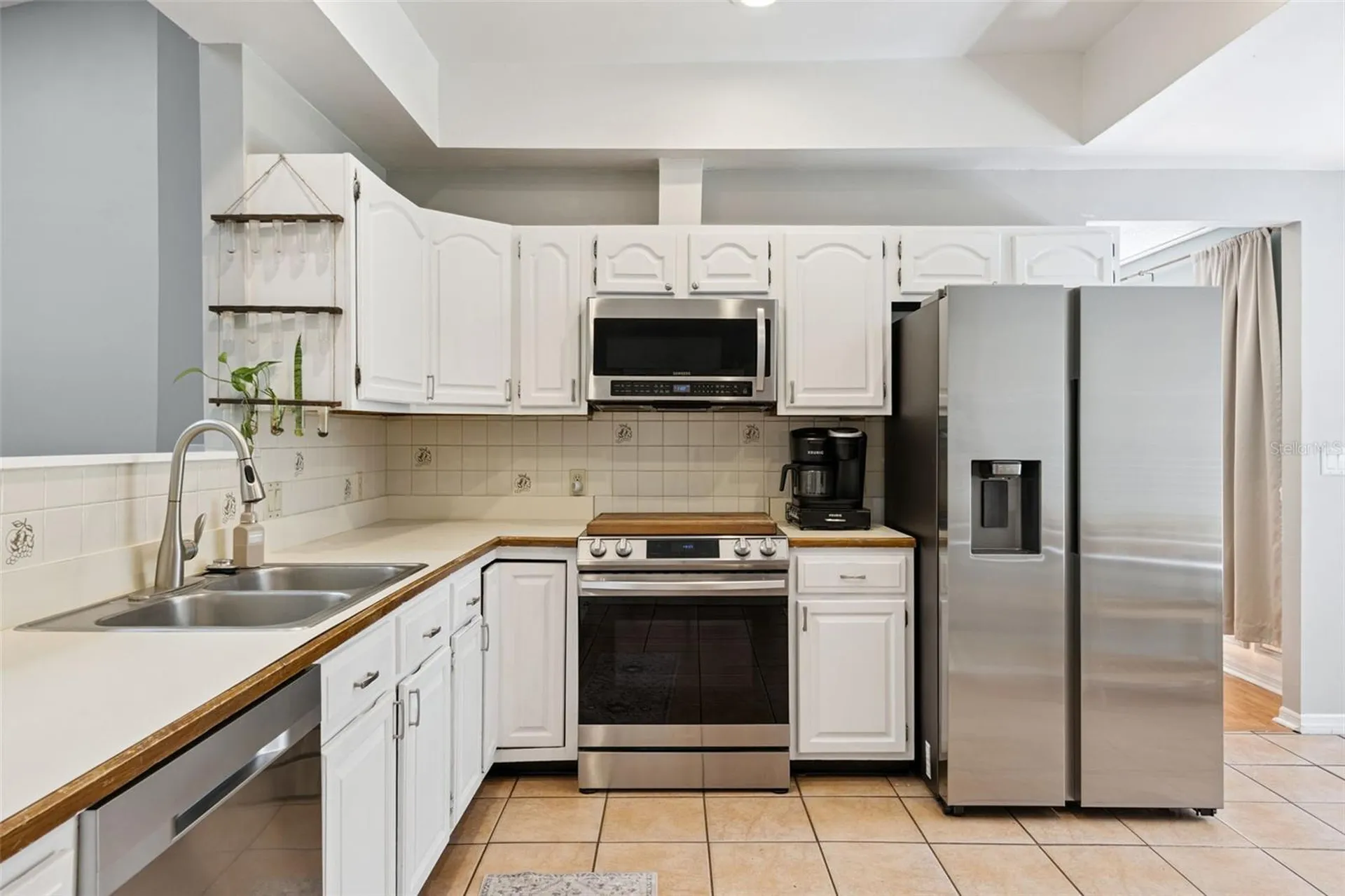 8617 Amber Oak Court Orlando FL 32817