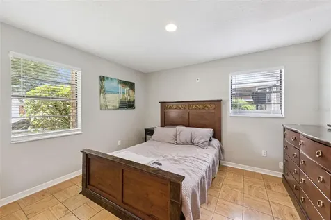 8617 Amber Oak Court Orlando FL 32817