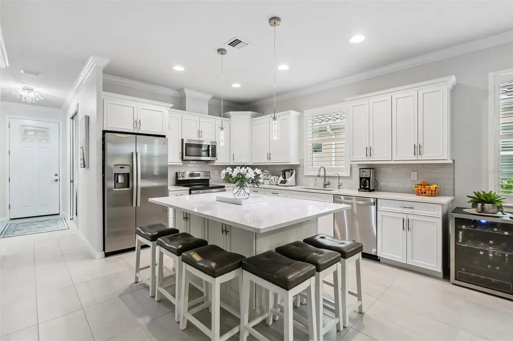 121 Colebrook Court Venice FL 34292