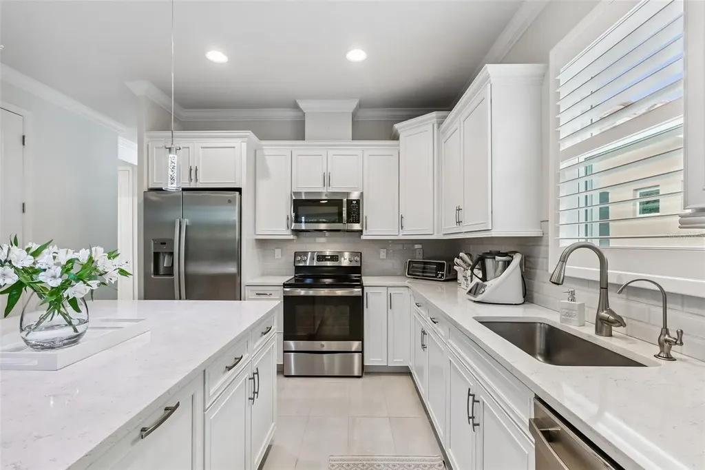 121 Colebrook Court Venice FL 34292