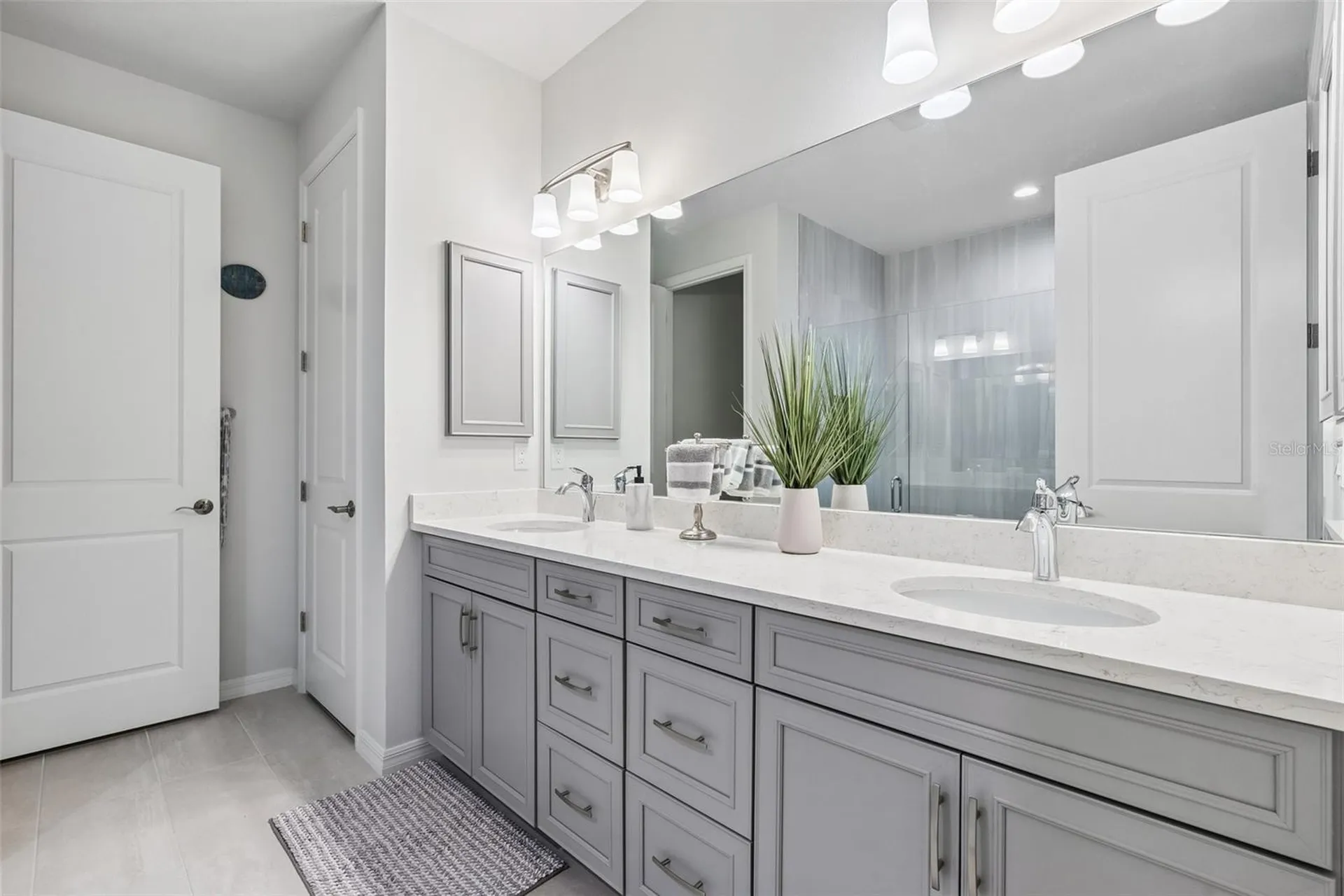 121 Colebrook Court Venice FL 34292