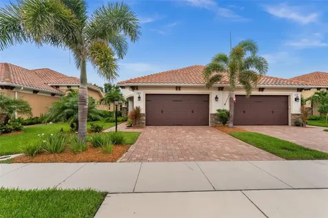 121 Colebrook Court Venice FL 34292